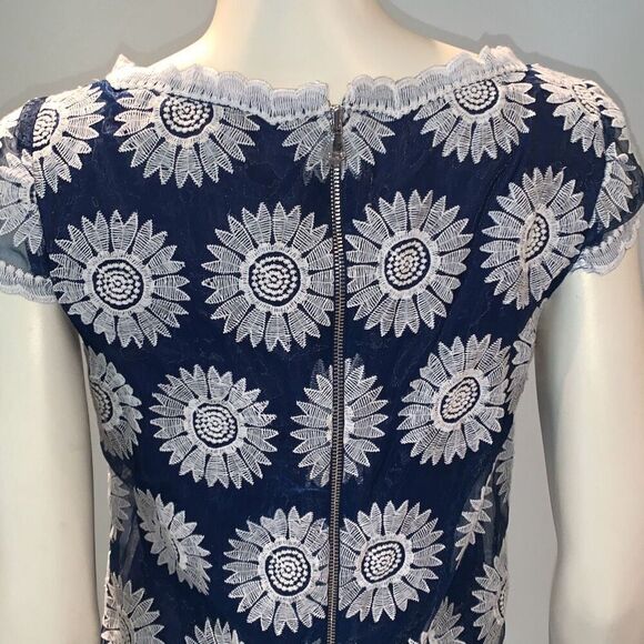 Betsey Johnson Sheer Layered Floral Crochet A-Line Dress Navy Size - Picture 12 of 16